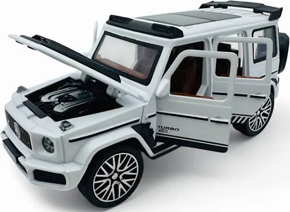 Mercedes-Benz G-Wagon AMG G 63 1:24 diecast scale model car collectible | Assorted Colors