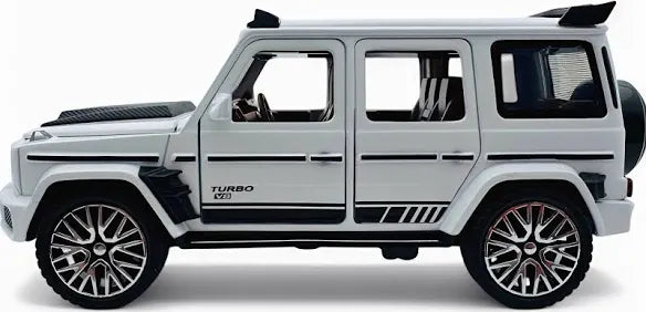 Mercedes-Benz G-Wagon AMG G 63 1:24 diecast scale model car collectible | Assorted Colors