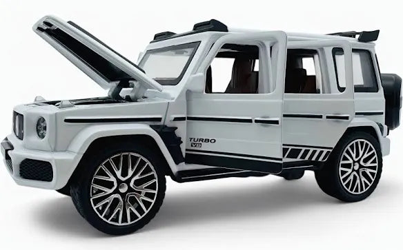 Mercedes-Benz G-Wagon AMG G 63 1:24 diecast scale model car collectible | Assorted Colors